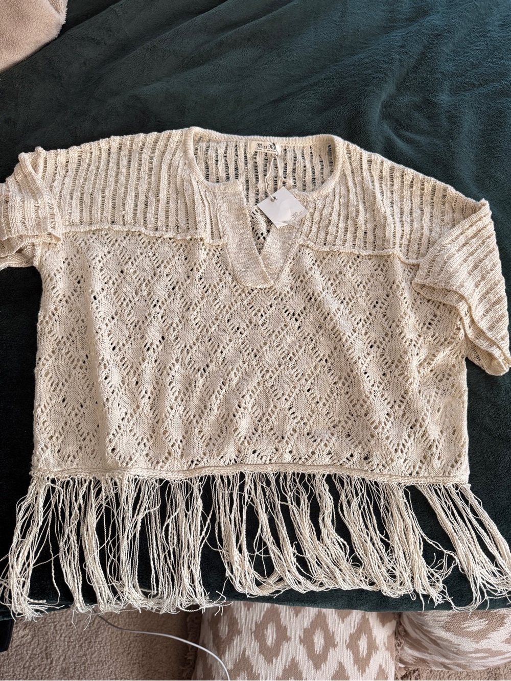 Miss Me Women's Acrylic Crochet Fringe Cropped Sweater - Picture 6 of 7